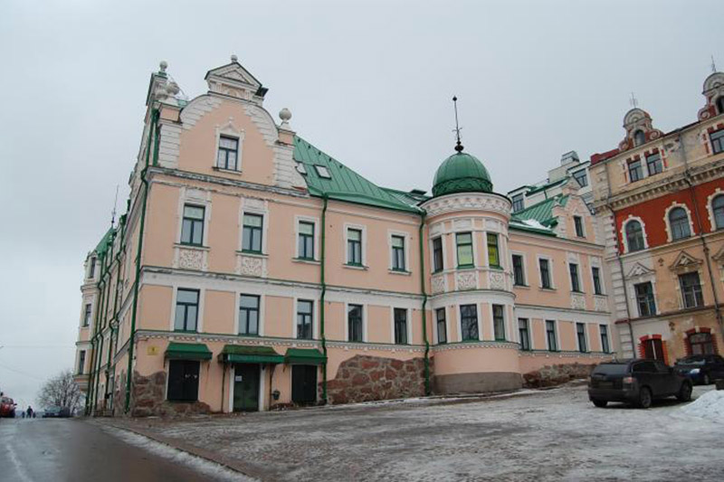Фасад дома Векрута