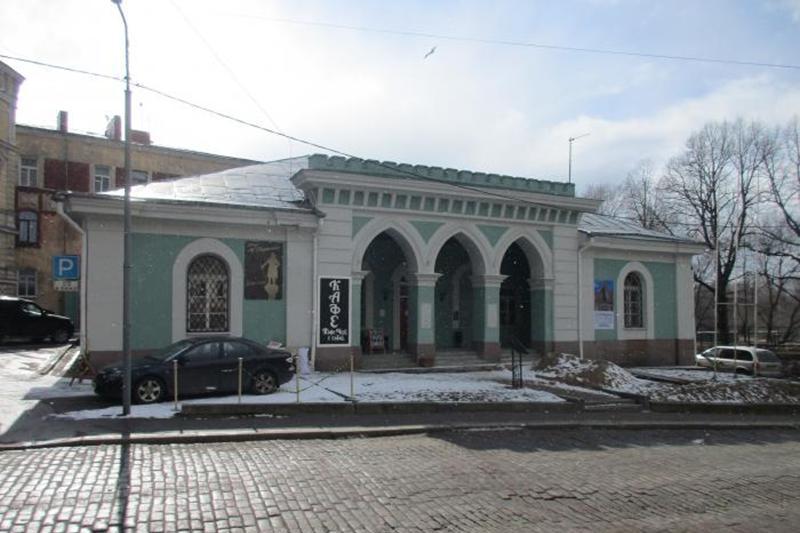 Здание гауптвахты
